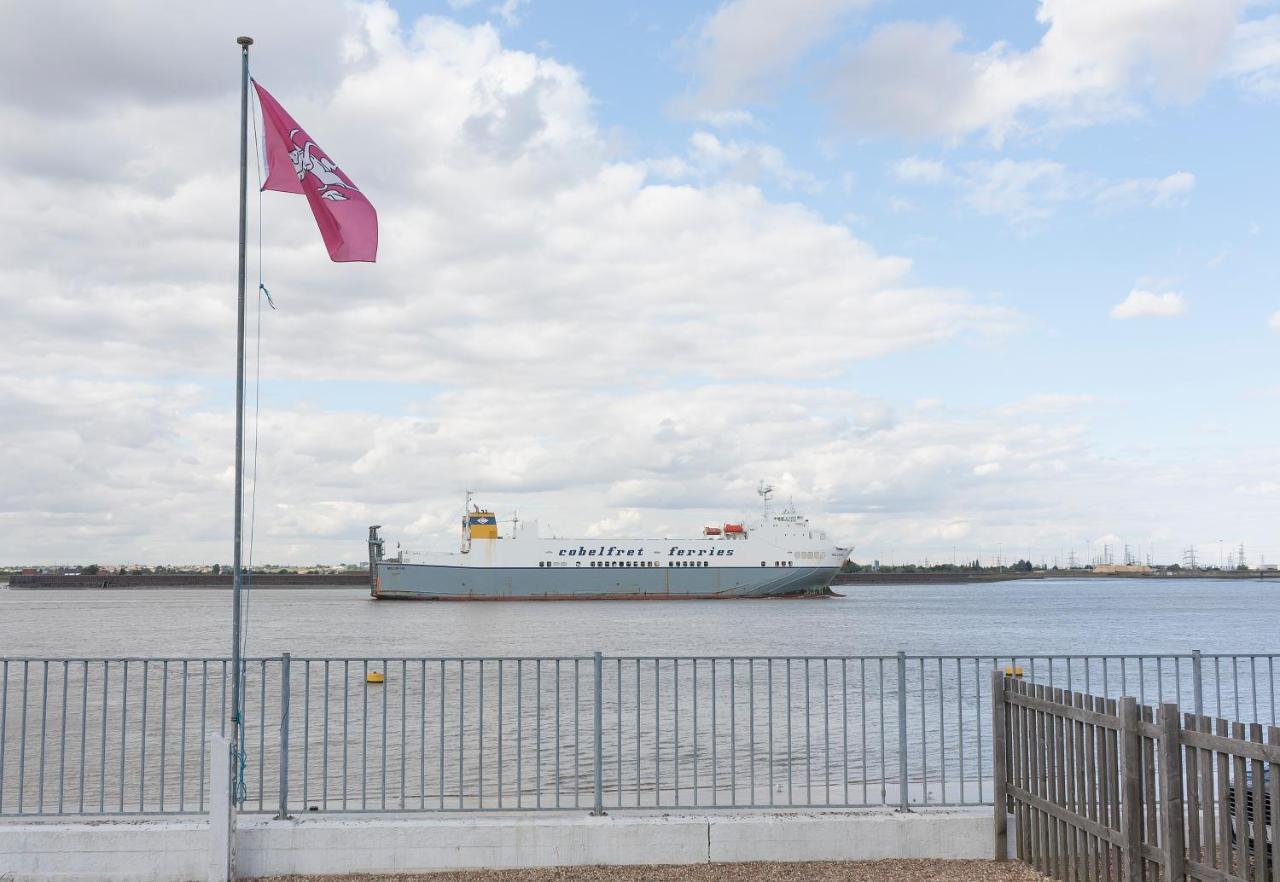 The Clarendon Royal Community Hotell Gravesend Eksteriør bilde