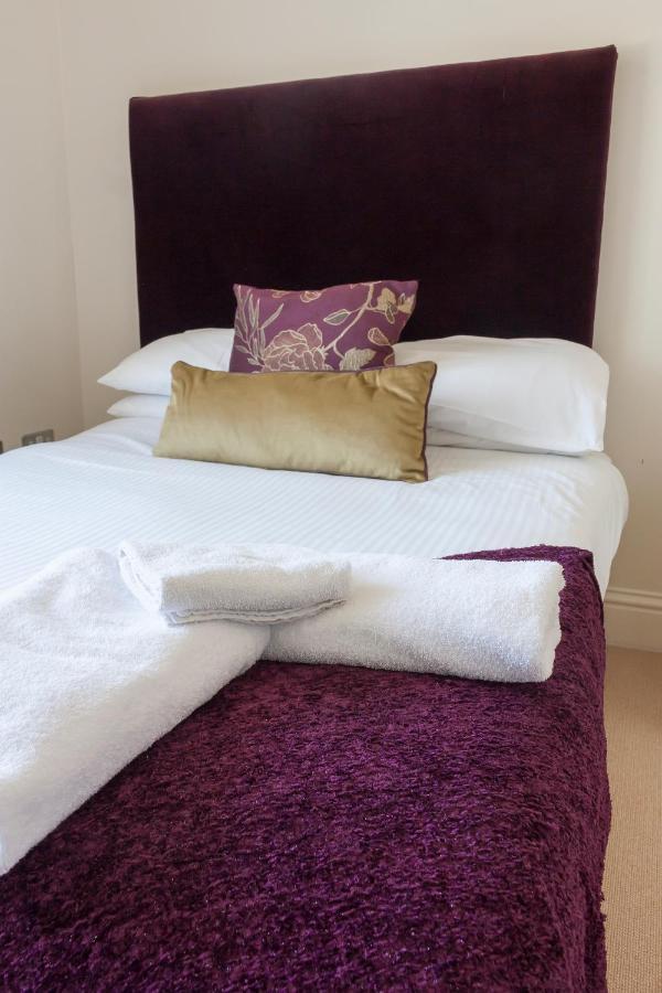 The Clarendon Royal Community Hotell Gravesend Eksteriør bilde