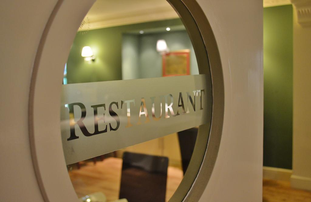 The Clarendon Royal Community Hotell Gravesend Eksteriør bilde